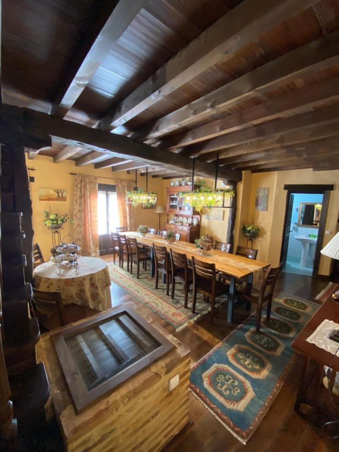 Casa Rural Dos Reales San Cristobal de Boedo Экстерьер фото