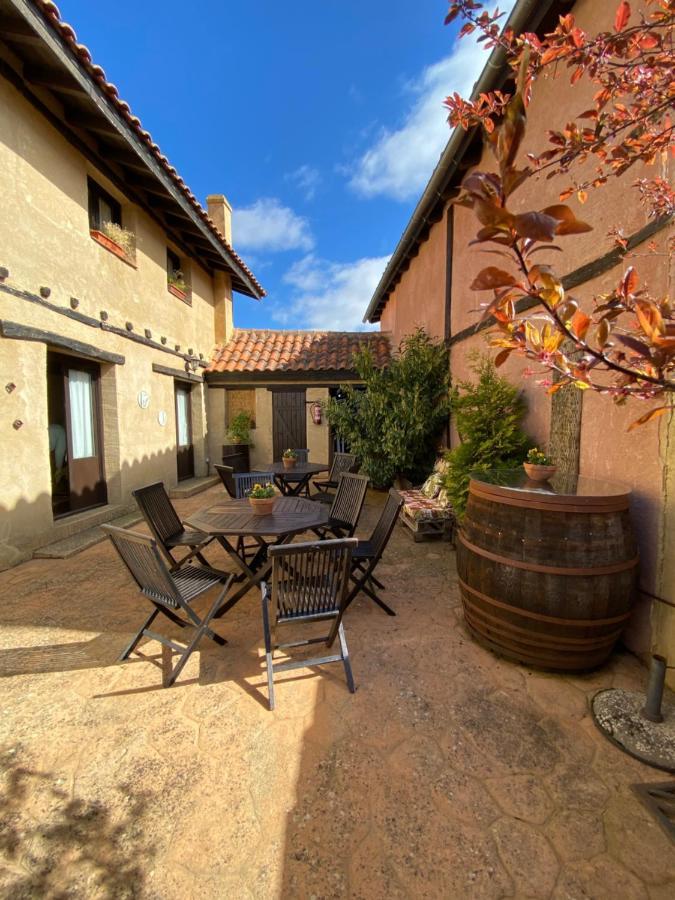 Casa Rural Dos Reales San Cristobal de Boedo Экстерьер фото